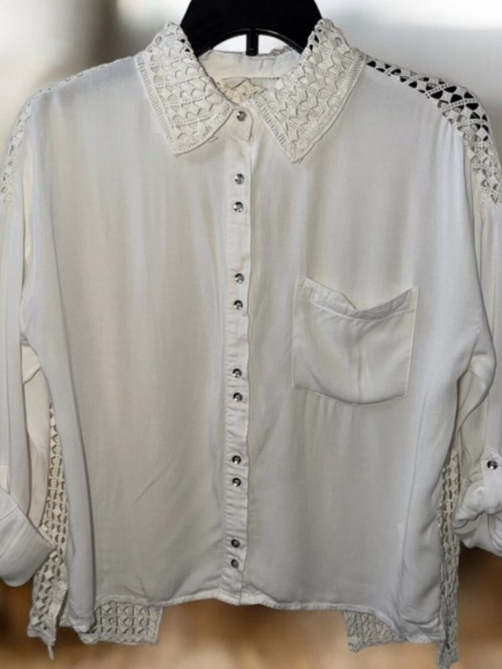 Dance & Marvel White Lace Back Blouse - Boho Crochet High Low Top - EUC